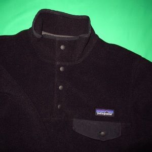 Patagonia Synchilla Womans Large Snap Pullover Fleece Black CLEAN.